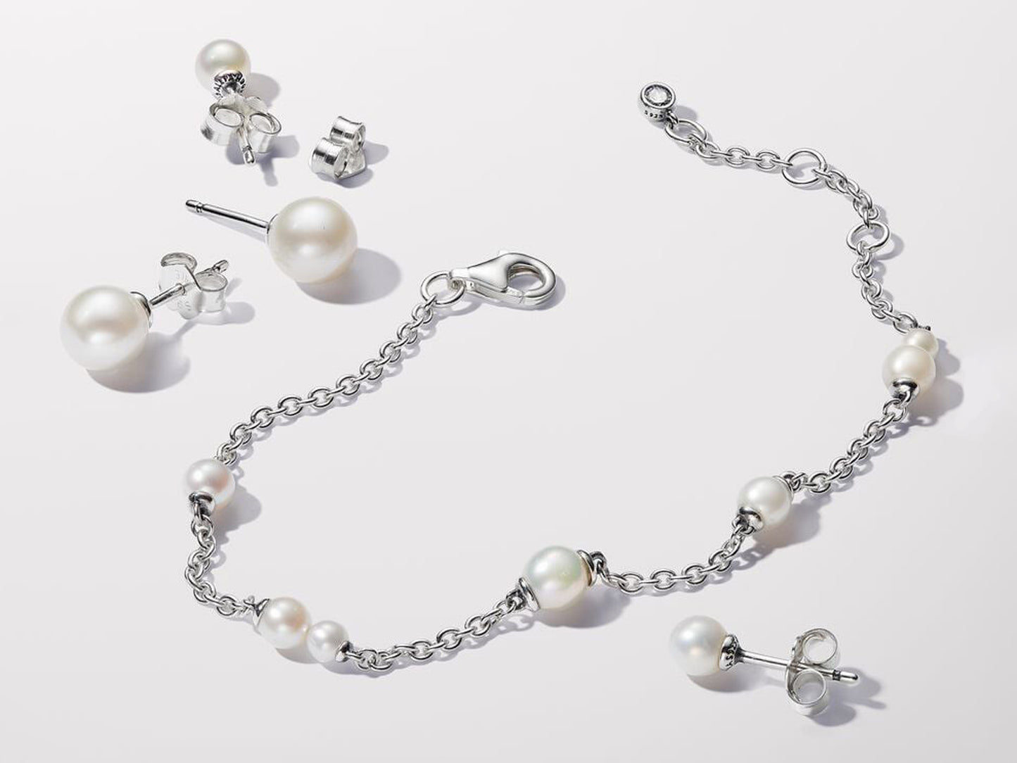 Treated Freshwater Cultured Pearl Station Chain Bracelet