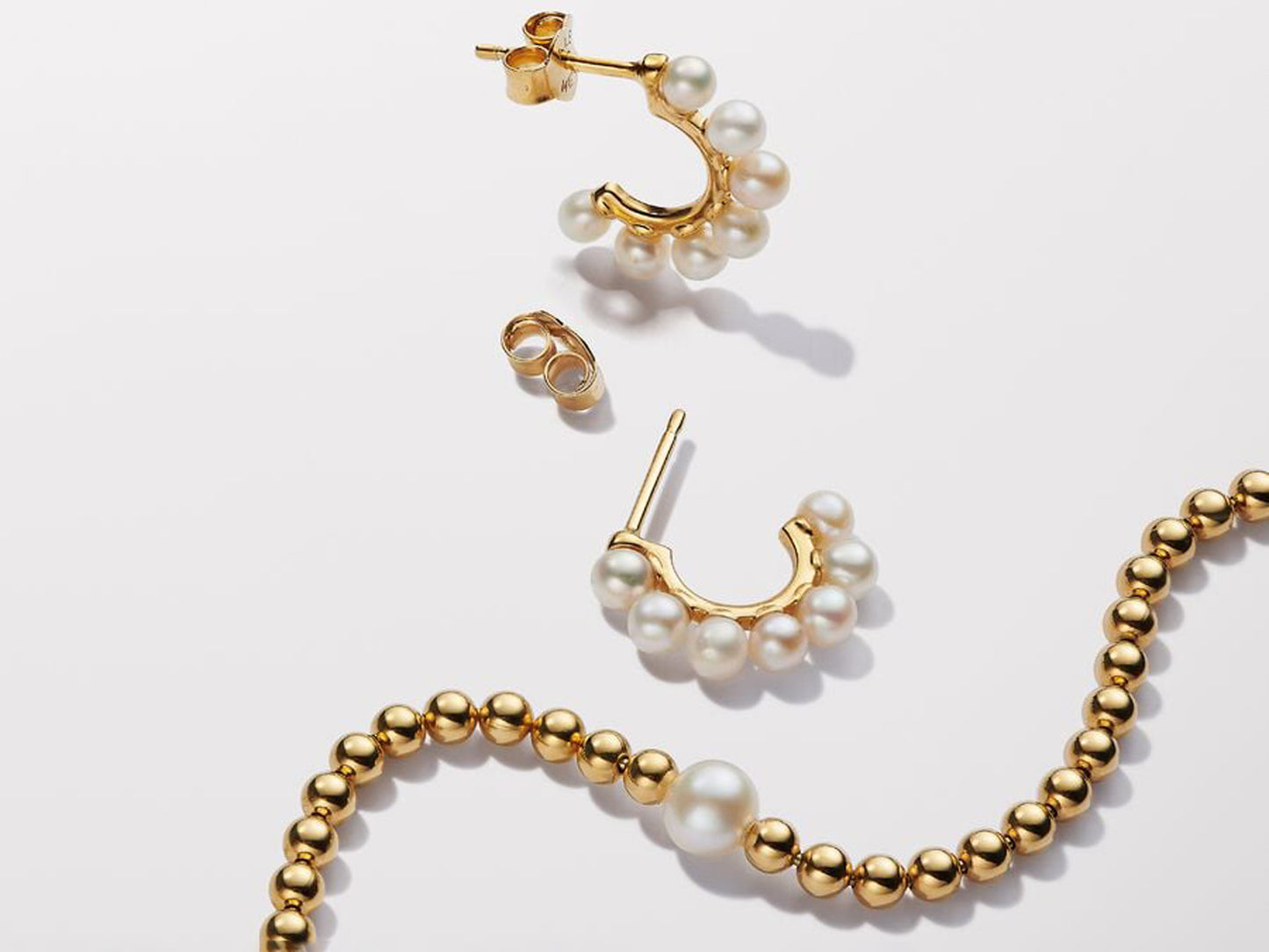 Treated Freshwater Cultured Pearl & Beads Bracelet