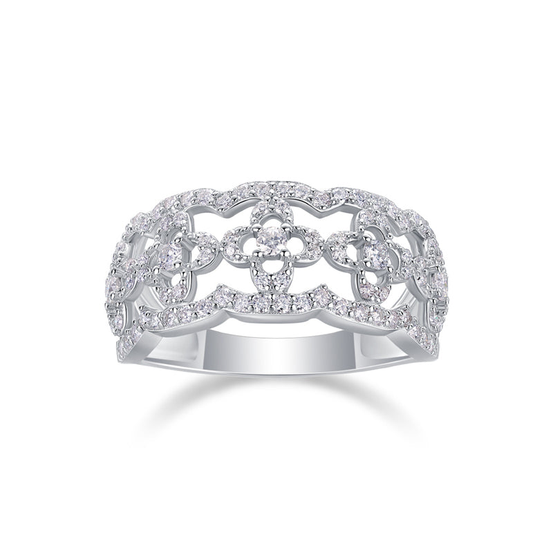 Trendsetting Geometric Round Moissanite Ring
