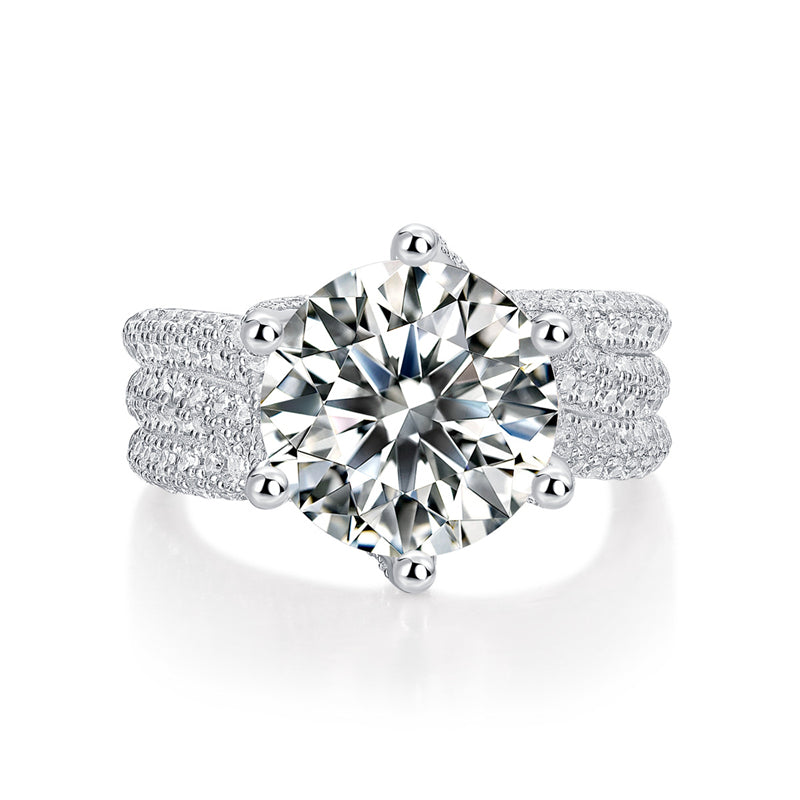 Trendy OL Style Silver Ring with Sparkling Moissanite