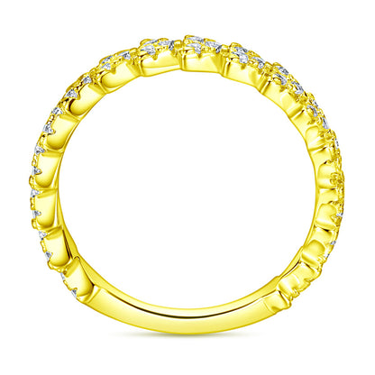 Triangular Pavé 925 Silver Ring - Minimalist Geometric Band with Zirconia Stones