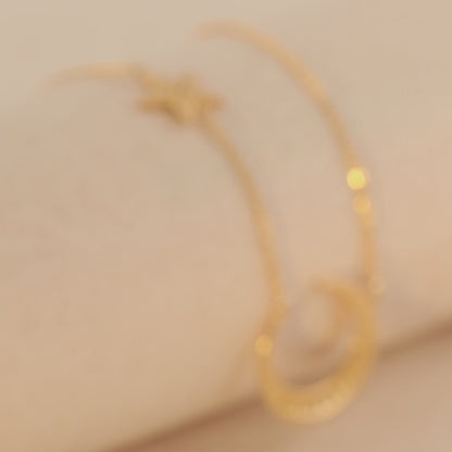 Elegant Copper O-Link Necklace with Starry Accents and Lunar Pendant