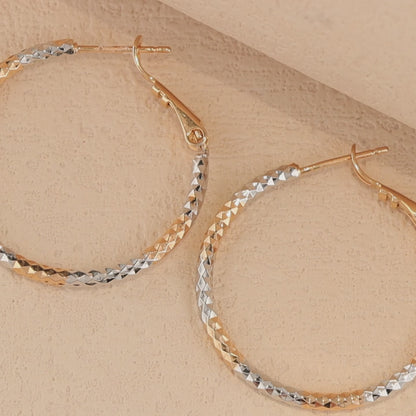 Unique Design Circular Shape Earrings